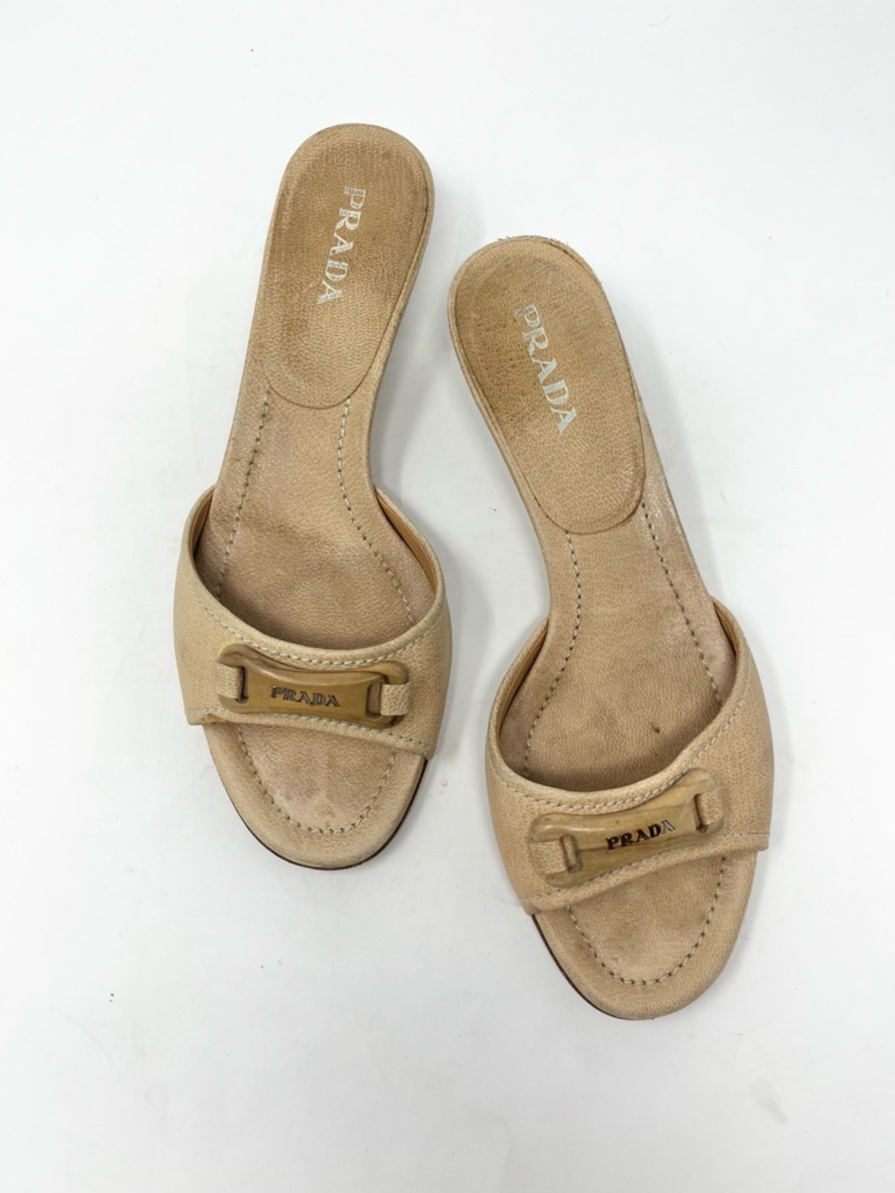 Vintage Prada Beige Leather Logo Sandal Kitten Heel retro size 37 Slip On Mule - Picture 3 of 7